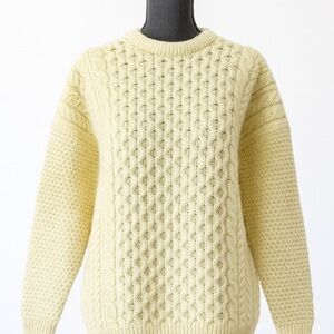 Mackinnon of Scotland Cream Wool Sweater, Classic Aran Knit Sweater, Size XL